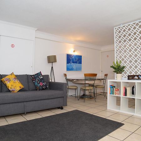 Agreable Maison En Centre Ville 诺伊斯·勒·格兰德 外观 照片