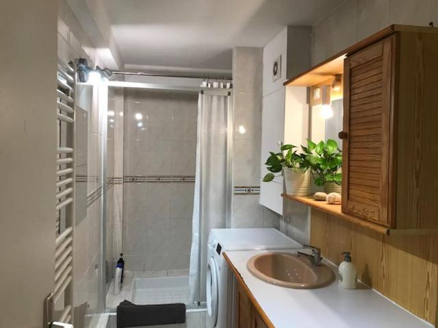 Agreable Maison En Centre Ville 诺伊斯·勒·格兰德 外观 照片